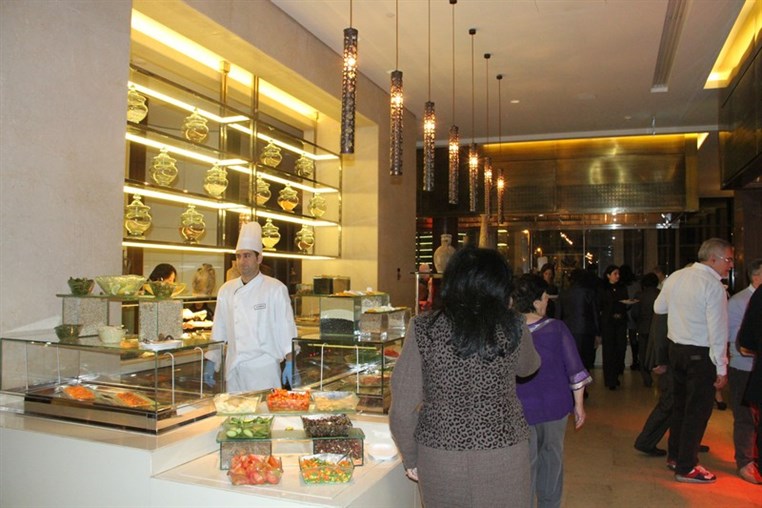 Oriental Diner at Mosaic